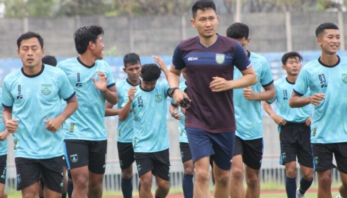 Gresik United Latihan Perdana Jelang Liga 2 Musim 2023/2024