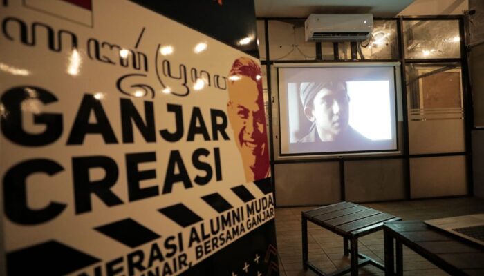 Sosialisasi Ganjar Presiden 2024 ke Mahasiswa Surabaya, G-Creasi Gelar Nobar dan Bedah Film Jenderal Soedirman