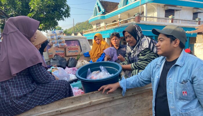 Blusukan ke Pasar Tradisional, Cabup Syahrul Munir Disambati Pelayanan Kesehatan