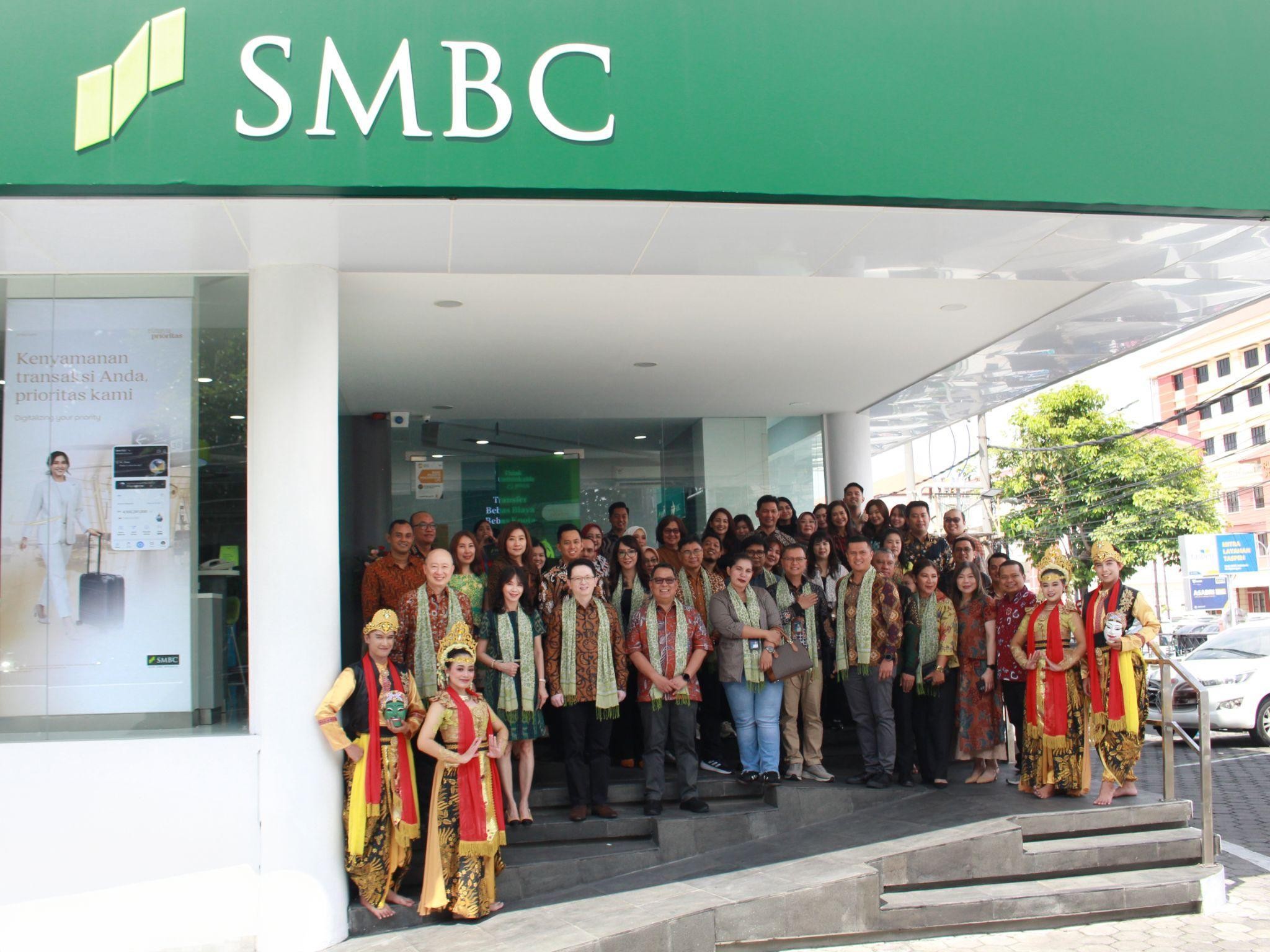 smbc - Resmikan Kantor Cabang Surabaya, SMBC Indonesia Dorong Pertumbuhan dengan Transformasi Kantor Cabang di Seluruh Penjuru Negeri